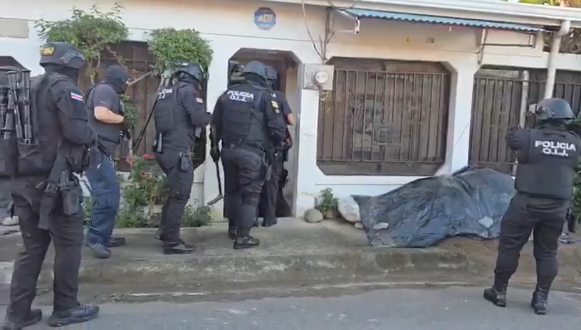 “Agentes del OIJ realizan allanamientos en Puntarenas por extorsiones sexuales”